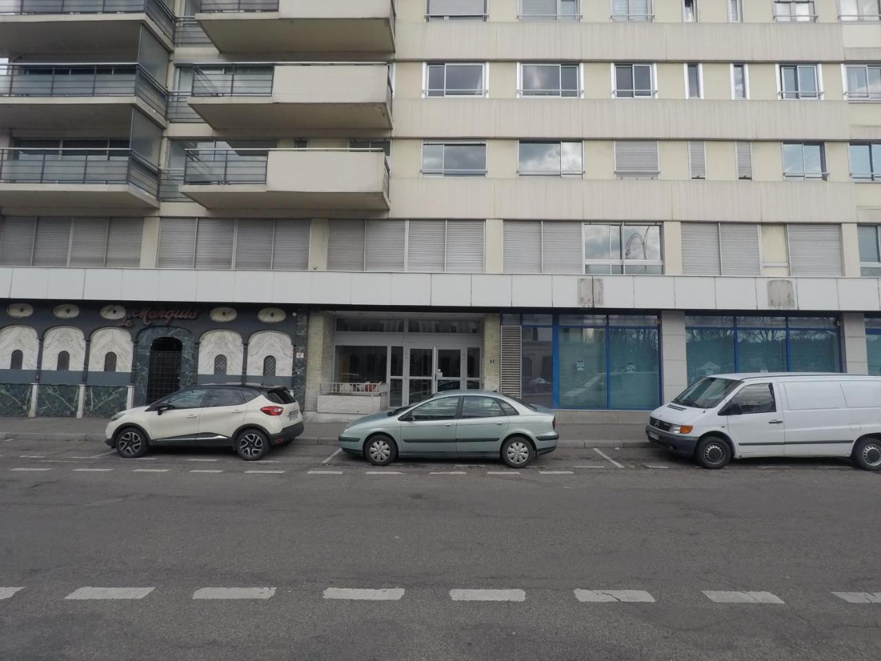 Le Wilson - Studio en face de la Gare Mulhouse Exterior foto